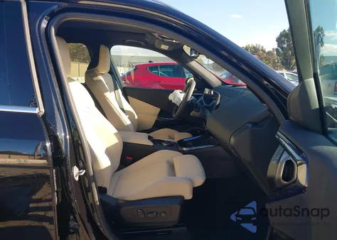 2026 BMW X3 30 xDrive z USA, uszkodzony, nr VIN 5UX53GP00T9172135